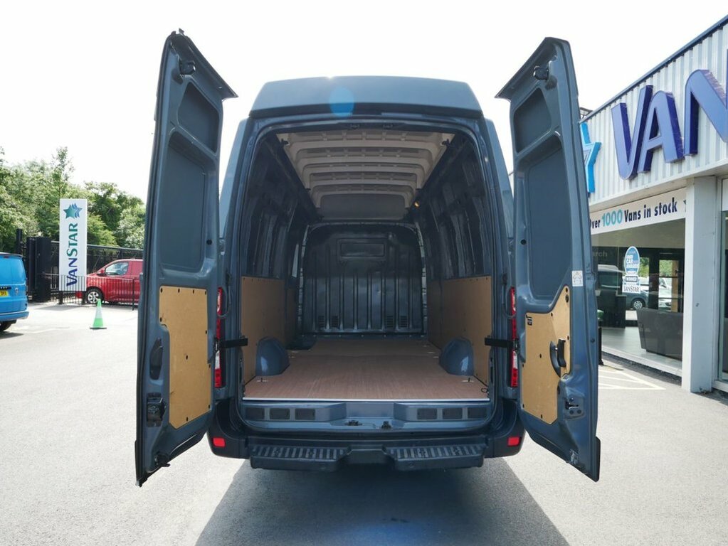 Renault Master 2.3L Dci 35 Start Long Overhang Panel Van Dies MJ24FML Grey #3