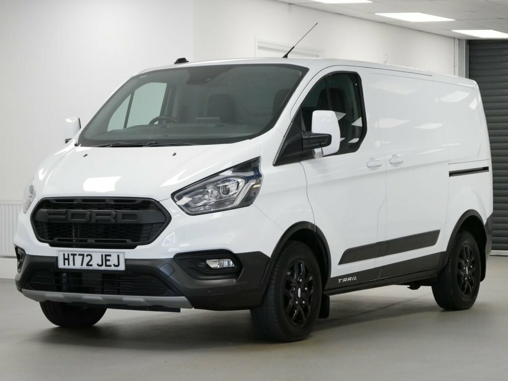 Ford Transit Custom 2L 2.0 300 Ecoblue Trail Panel Van Manu White