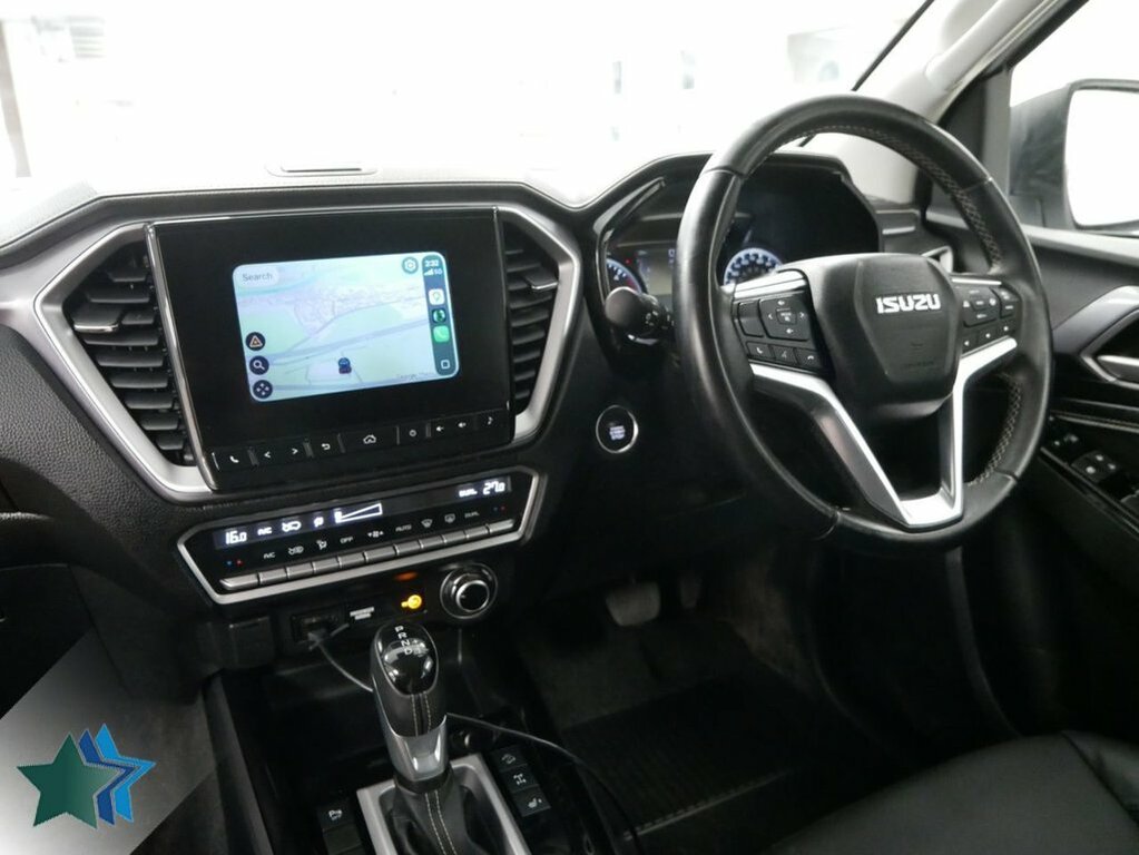 Isuzu D-Max 1.9L Td Dl40 Pickup Double Cab 4Wd YK73ZGL White #5