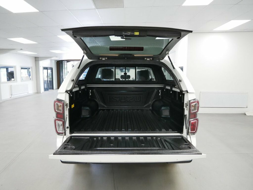Isuzu D-Max 1.9L Td Dl40 Pickup Double Cab 4Wd YK73ZGL White #6