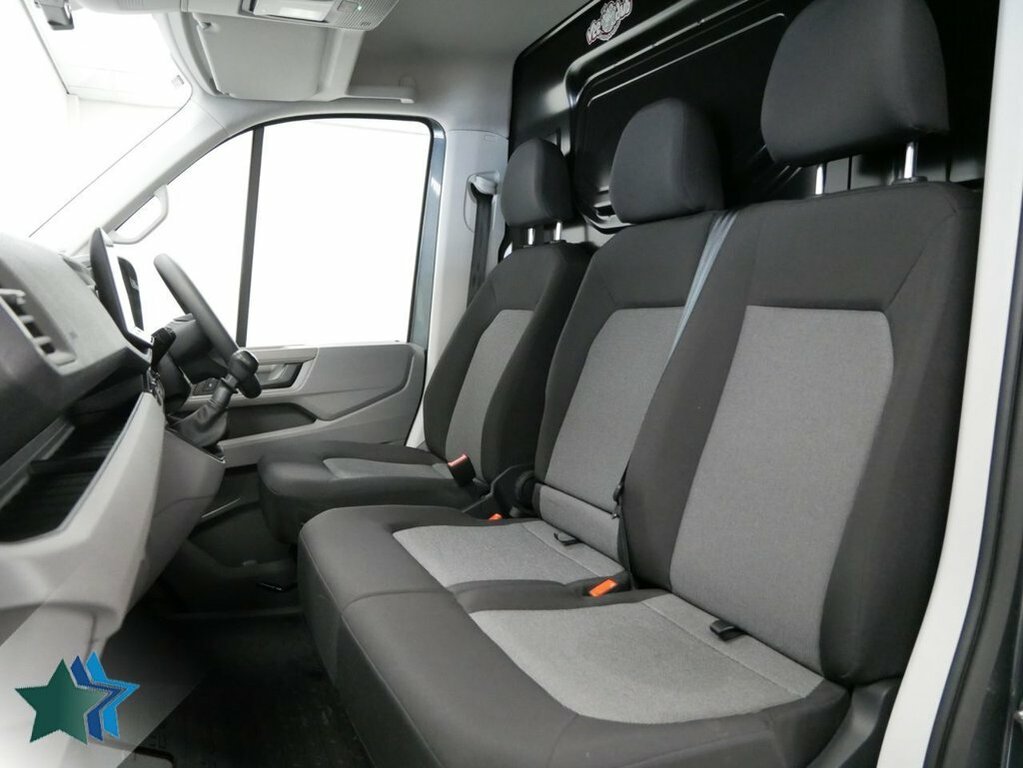 Volkswagen Crafter 2L 2.0 Tdi Cr30 Commerce Panel Van Manu RO25GXZ Grey #3