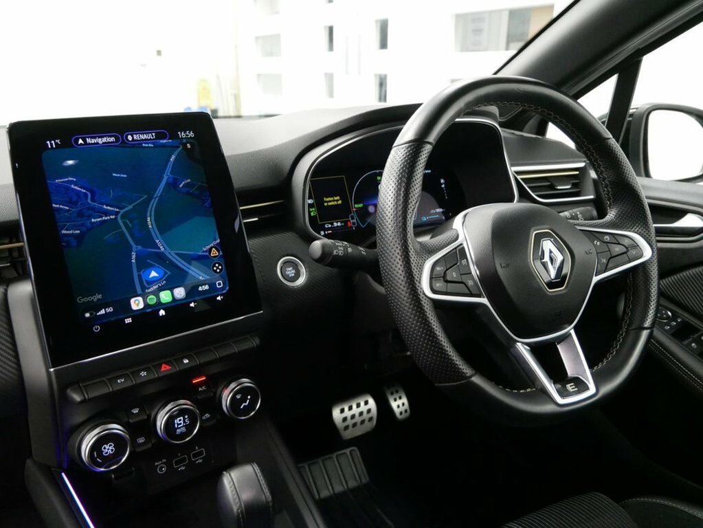 Renault Clio 1.6L E-tech E-tech Engineered Hatchback MJ73UPM White #3