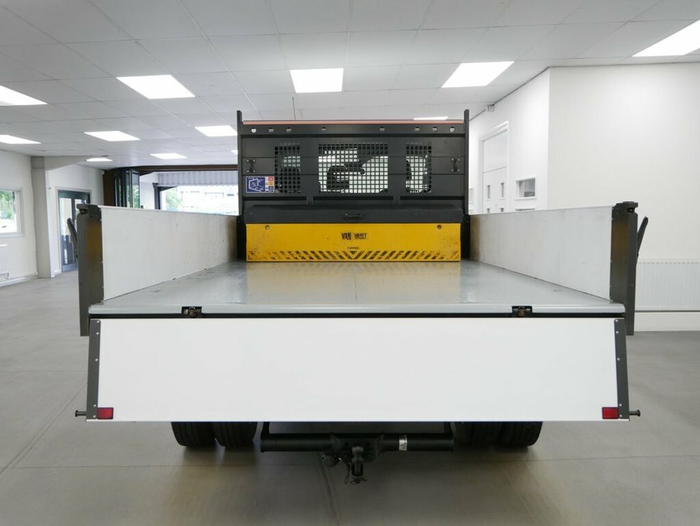 Ford Transit Custom 2L 2.0 470 Ecoblue Leader Chassis Cab M MX22JVP White #2