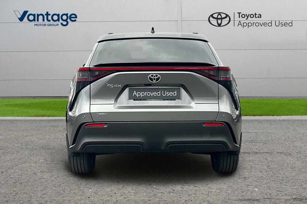 Toyota bZ4X 73.1Kwh Design YB75HSZ Grey #4