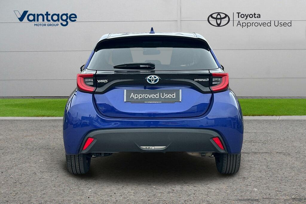 Toyota Yaris 1.5 Vvt-h Design E-cvt Euro 6 Ss CP23AOB Blue #4