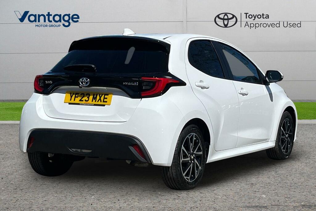 Toyota Yaris 1.5 Vvt-h Design Hatchback Hybrid E-cvt YF23MXE White #2