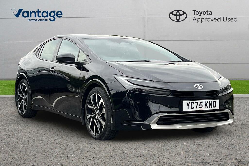 Toyota Prius 2.0 13.6Kwh Excel Hatchback Plug-in Hyb Black