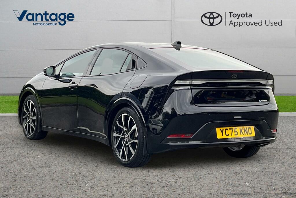 Toyota Prius 2.0 13.6Kwh Excel Hatchback Plug-in Hyb YC75KNO Black #4