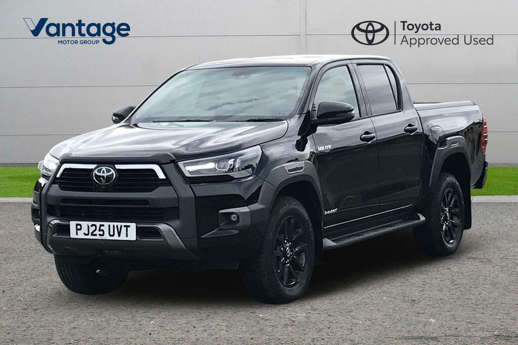 Toyota HILUX 2.8 D-4d-h Invincible X 4Wd Euro 6 PJ25UVT Black #3