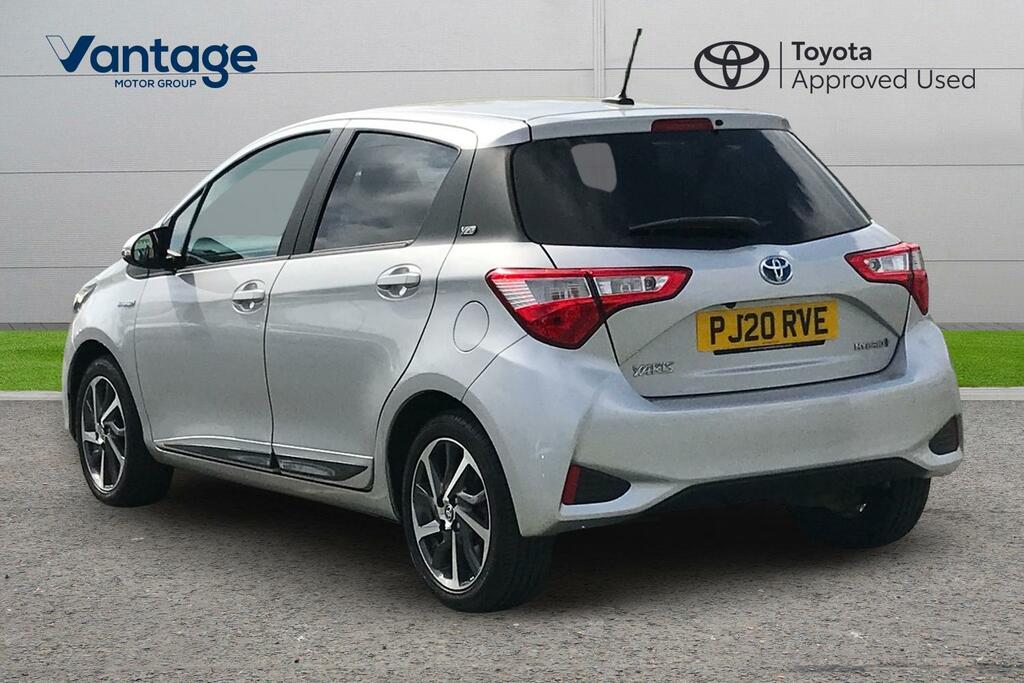 Toyota Yaris 1.5 Vvt-h Y20 Bi-tone E-cvt Euro 6 Ss PJ20RVE Silver #4