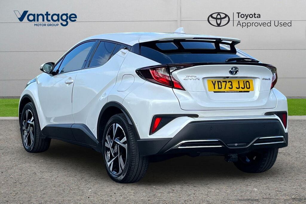 Toyota C-Hr 2.0 Vvt-h Gpf Design Suv Hybrid Cvt Eur YD73JJO White #4