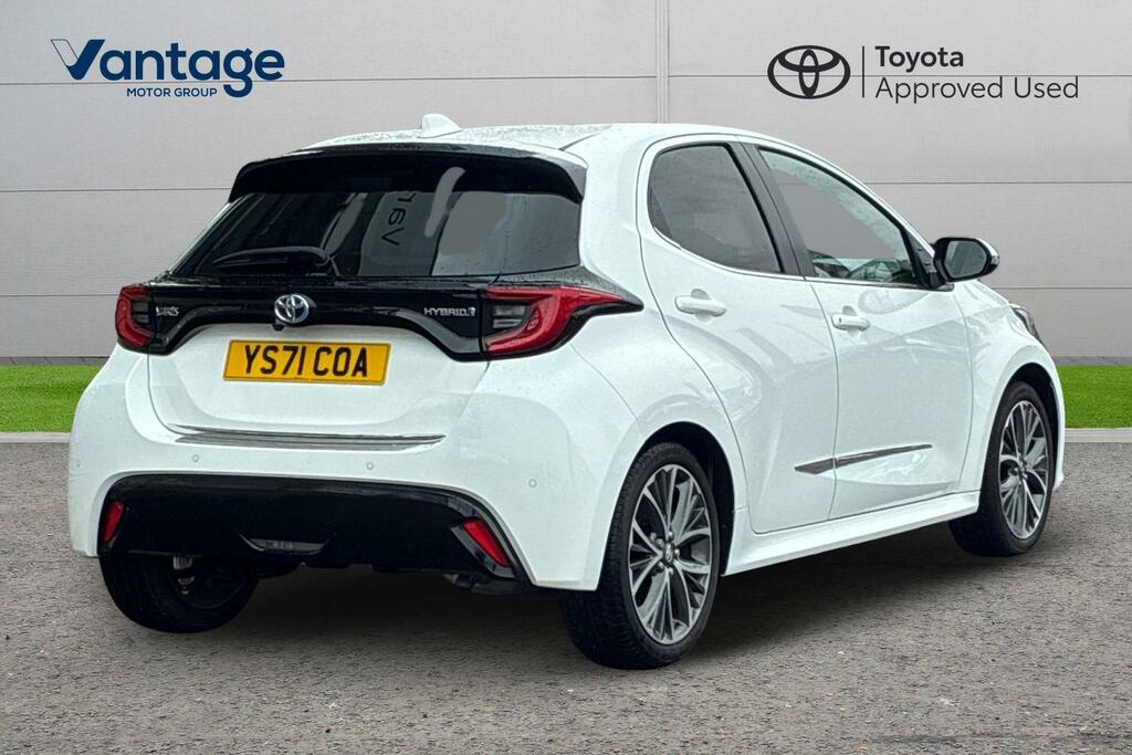Toyota Yaris 1.5 Vvt-h Excel E-cvt Euro 6 Ss YS71COA White #2