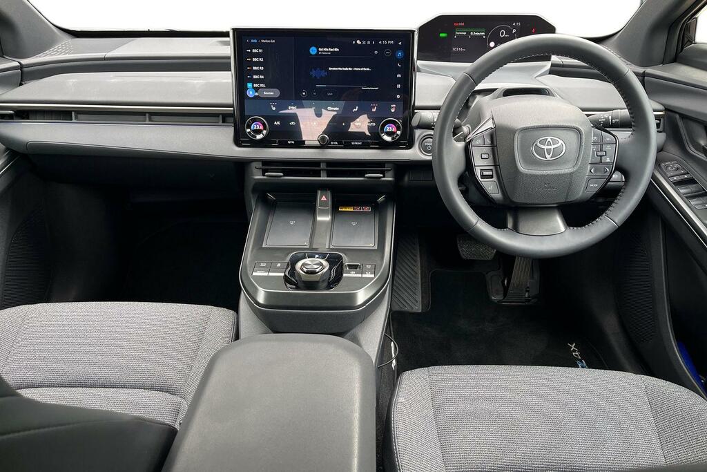 Toyota bZ4X 73.1Kwh Design Suv 224 Ps YC75ONO Black #6