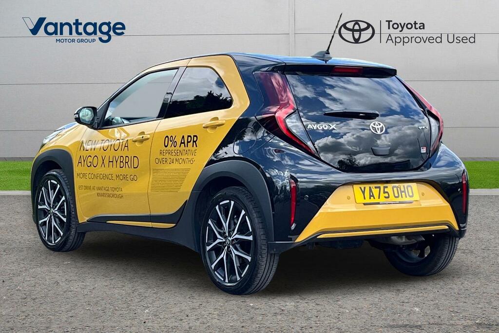 Toyota Aygo X 1.5H Gr Sport Hatchback Hybrid Cvt Euro YA75OHO Yellow #4