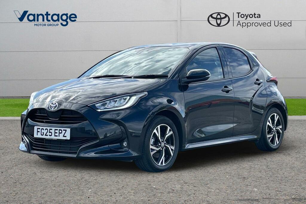 Toyota Yaris 1.5 Vvt-h Design E-cvt Euro 6 Ss FG25EPZ Black #3
