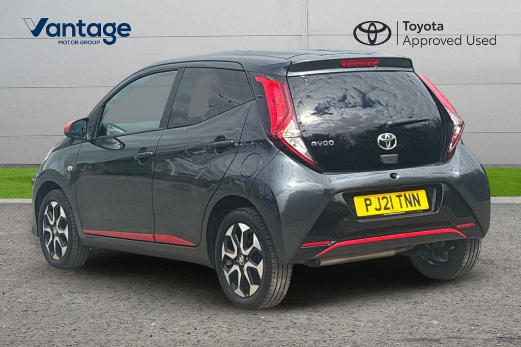 Toyota Aygo 1.0 Vvt-i X-trend Euro 6 Safety Sense Grey #4