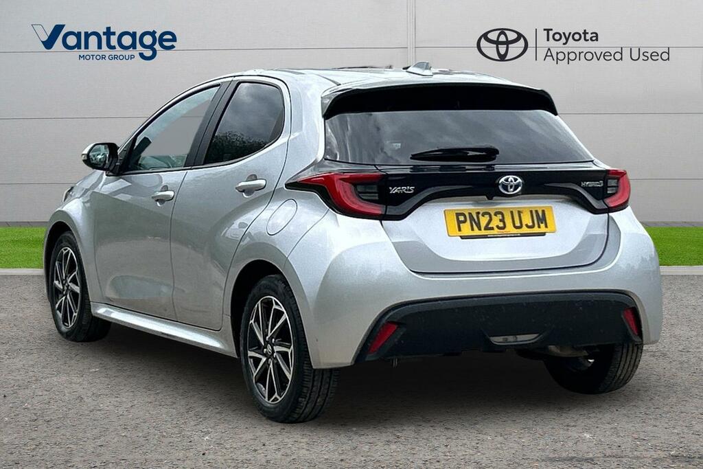 Toyota Yaris 1.5 Vvt-h Design E-cvt Euro 6 Ss PN23UJM Silver #4