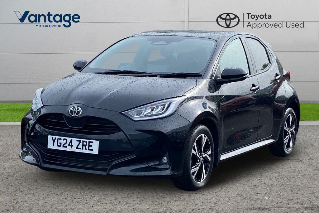 Toyota Yaris 1.5 Vvt-h Design E-cvt Euro 6 Ss YG24ZRE Black #3