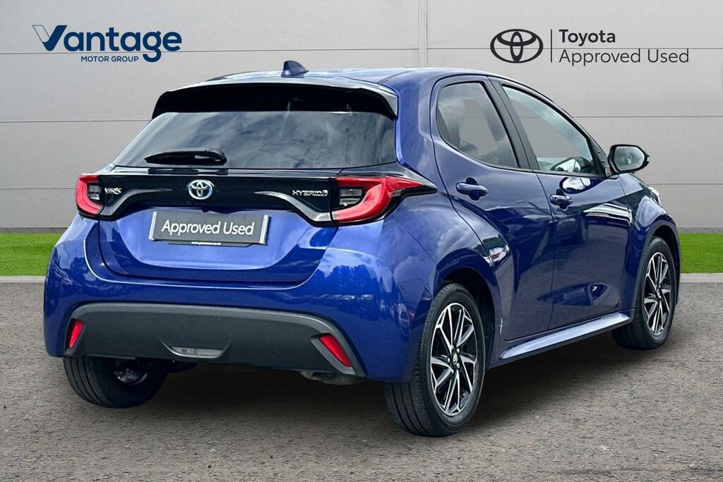Toyota Yaris 1.5 Vvt-h Design E-cvt Euro 6 Ss GU72HBJ Blue #2