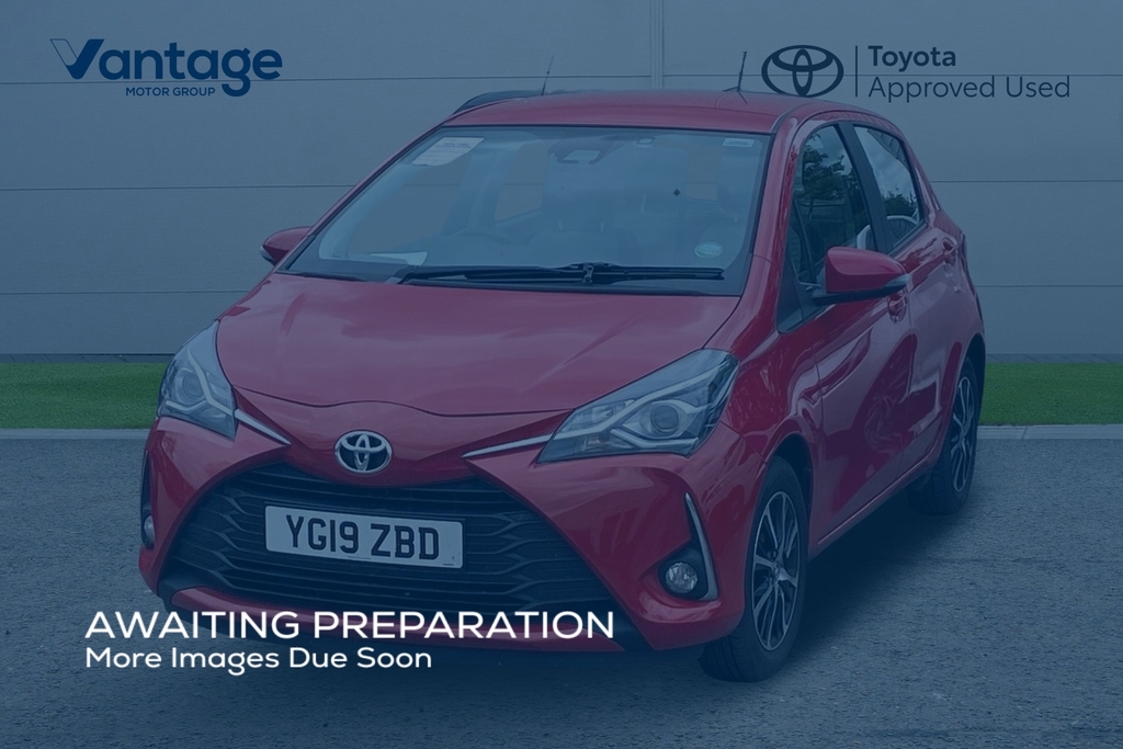 Toyota Yaris 1.5 Vvt-i Icon Tech Euro 6 YG19ZBD Red #2