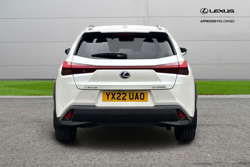 Lexus UX 2.0 250H Premium Sport Edition Suv Hybr YX22UAO White #5