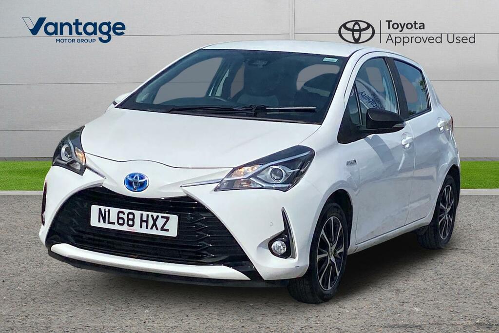 Toyota Yaris 1.5 Vvt-h Icon Tech E-cvt Euro 6 Ss NL68HXZ White #3