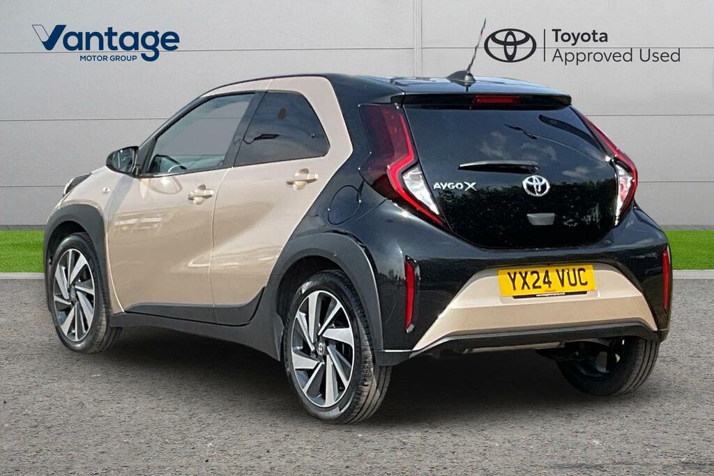 Toyota Aygo X 1.0 Vvt-i Edge Euro 6 Ss Beige #4