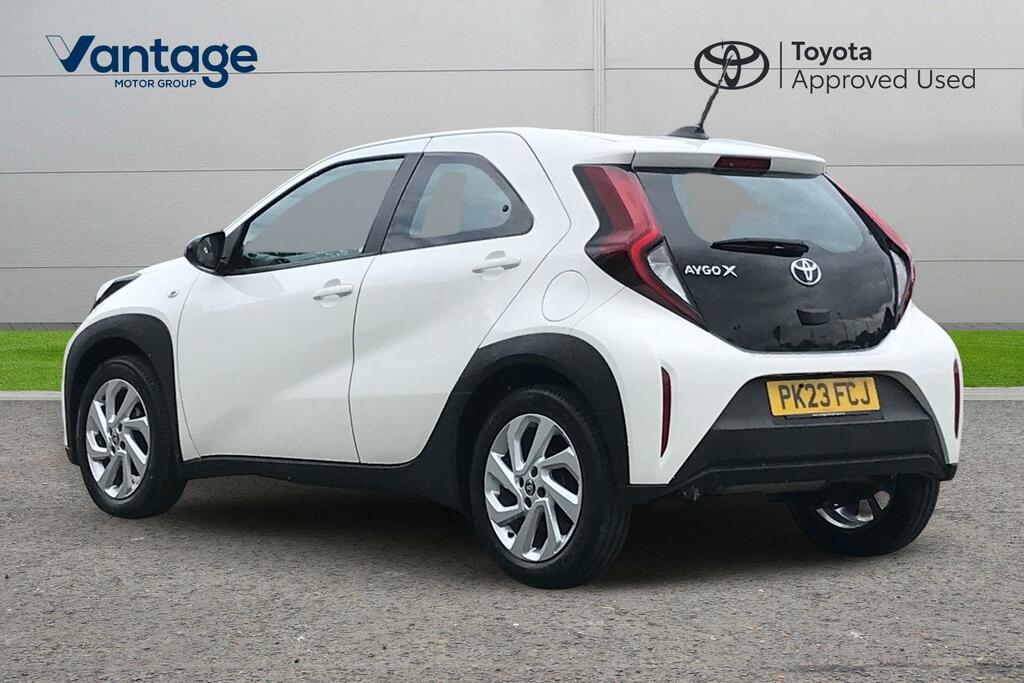 Toyota Aygo X 1.0 Vvt-i Pure Euro 6 Ss PK23FCJ White #4