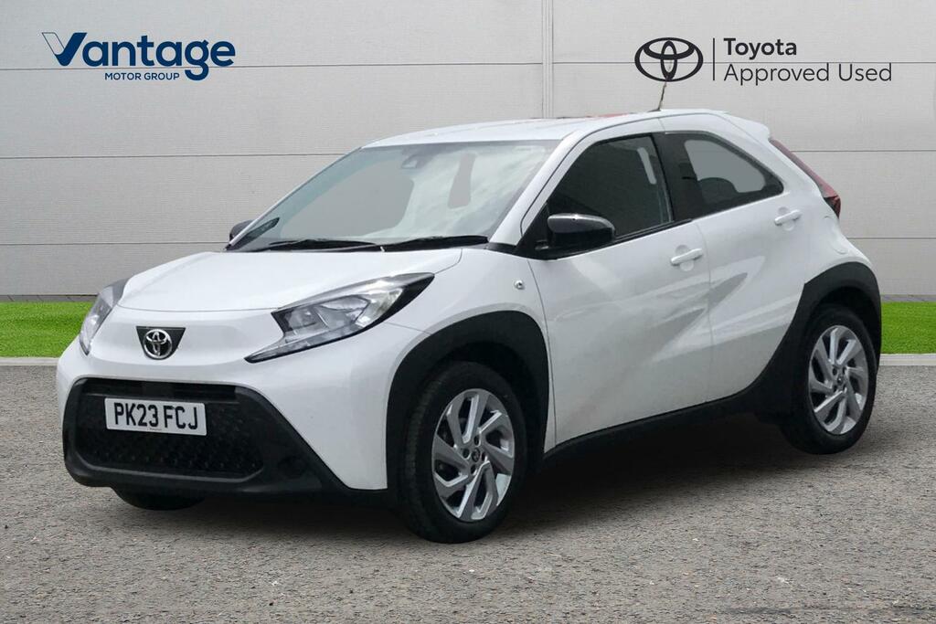 Toyota Aygo X 1.0 Vvt-i Pure Euro 6 Ss PK23FCJ White #3