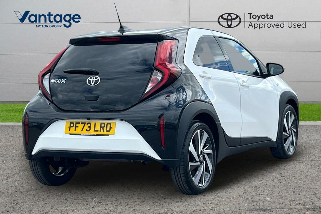 Toyota Aygo X 1.0 Vvt-i Edge Euro 6 Ss PF73LRO White #2