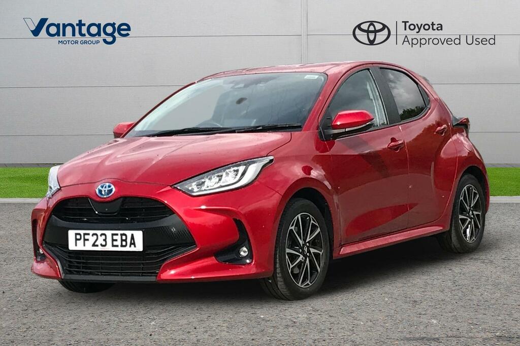 Toyota Yaris 1.5 Vvt-h Design E-cvt Euro 6 Ss PF23EBA Red #3