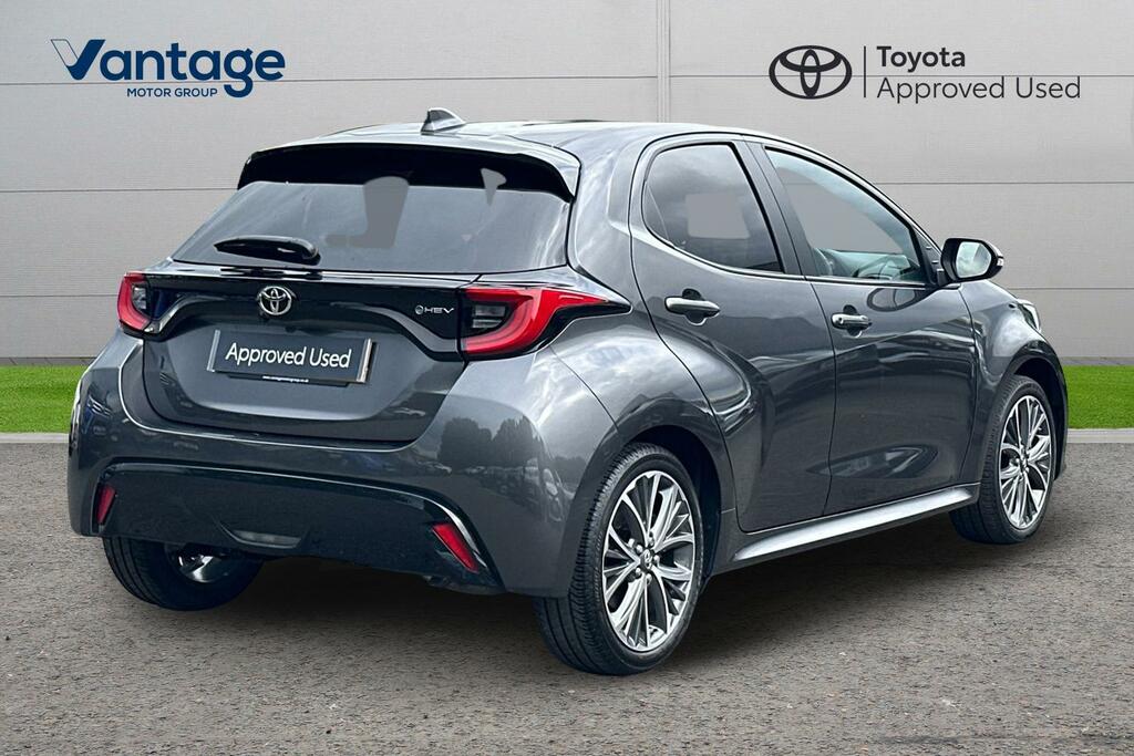 Toyota Yaris 1.5 Vvt-h Excel E-cvt Euro 6 Ss YB74GKF Grey #2