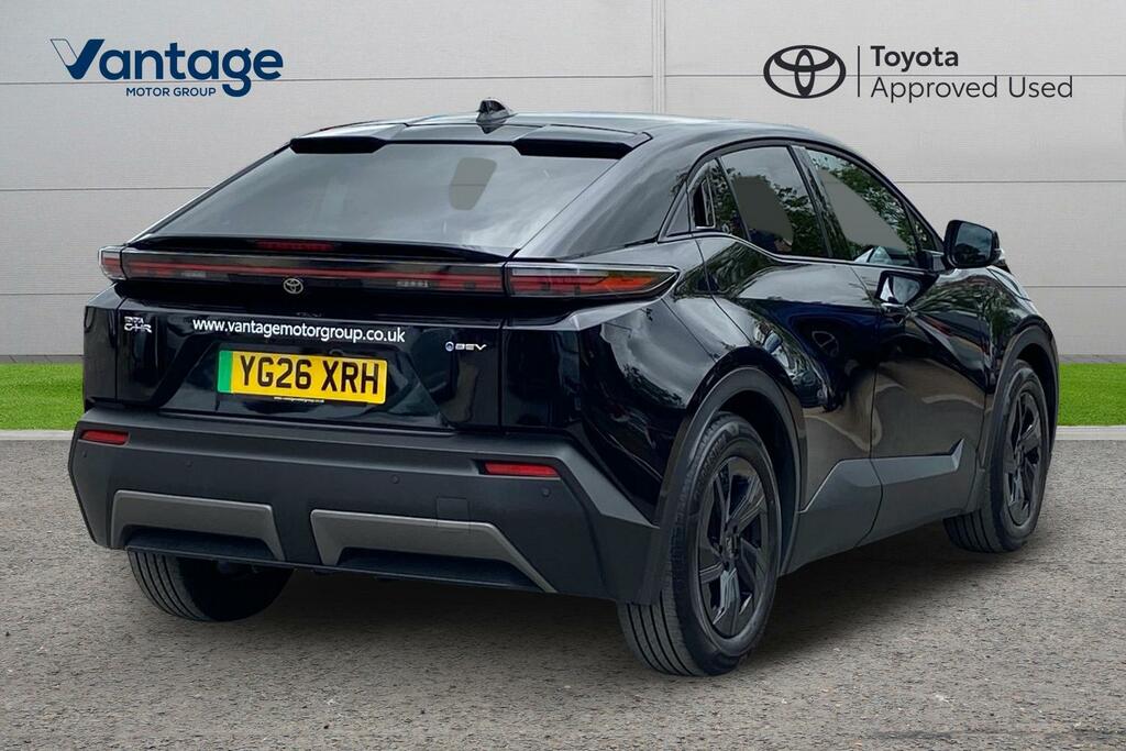 Toyota C-Hr 77Kwh Design YG26XRH Black #2