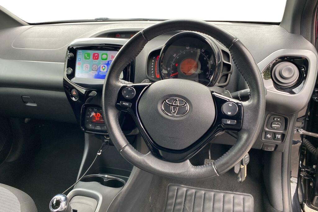 Toyota Aygo 1.0 Vvt-i X-trend X-shift Euro 6 Safety Sense WG71ADU Black #6