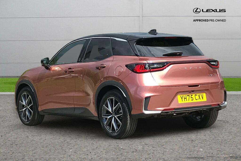 Lexus LBX 1.5 Vvt-ie Takumi Design Suv Hybrid E-c YH75CXV #2
