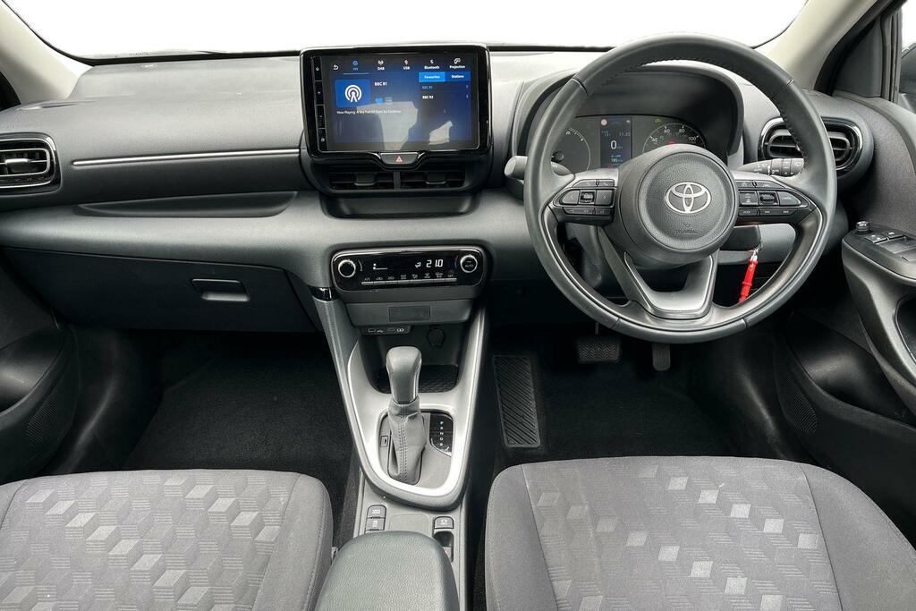 Toyota Yaris 1.5 Vvt-h Icon E-cvt Euro 6 Ss YE74LXU Grey #6