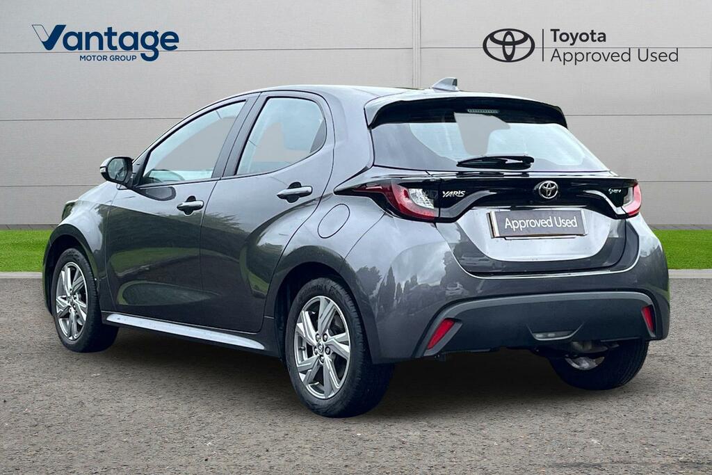 Toyota Yaris 1.5 Vvt-h Icon E-cvt Euro 6 Ss YE74LXU Grey #4