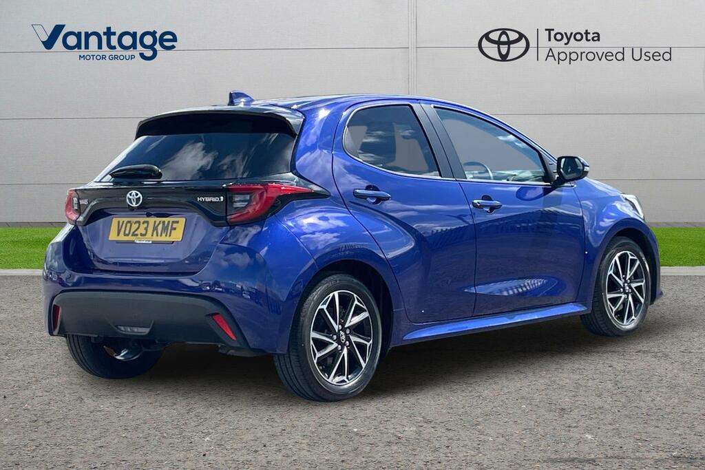 Toyota Yaris 1.5 Vvt-h Design E-cvt Euro 6 Ss VO23KMF Blue #2