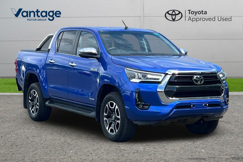 Toyota HILUX 2.4 D-4d Invincible Pickup Double Cab M Blue