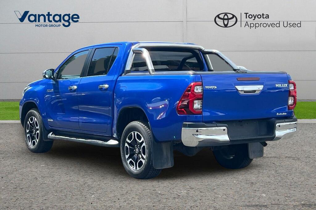 Toyota HILUX 2.4 D-4d Invincible Pickup Double Cab M Blue #4