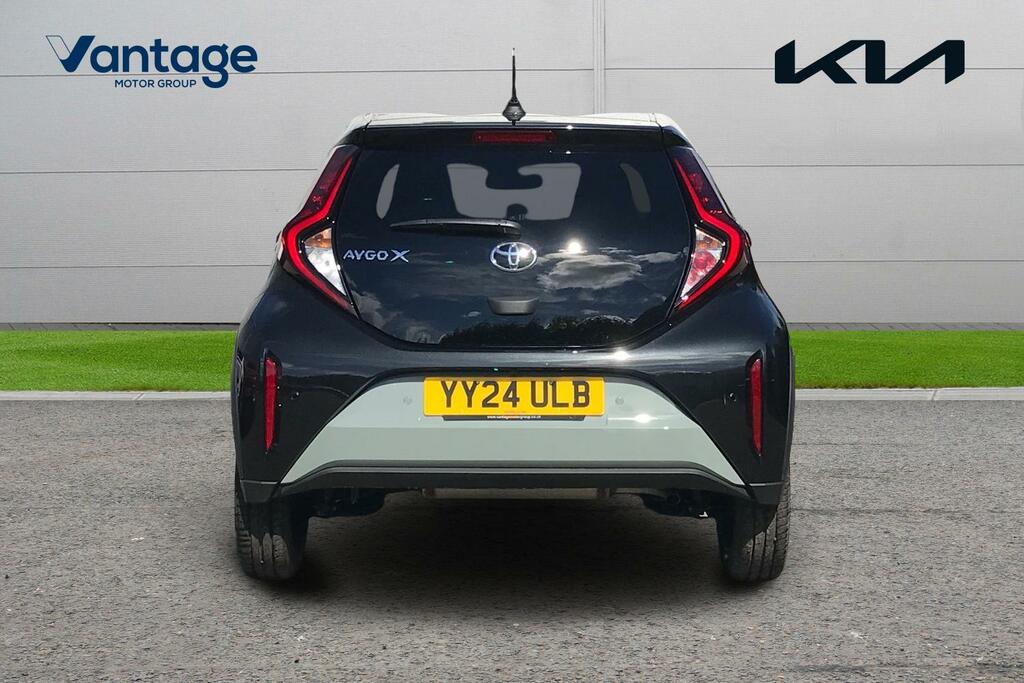 Toyota Aygo X 1.0 Vvt-i Edge Hatchback X-shift Euro 6 YY24ULB Green #4