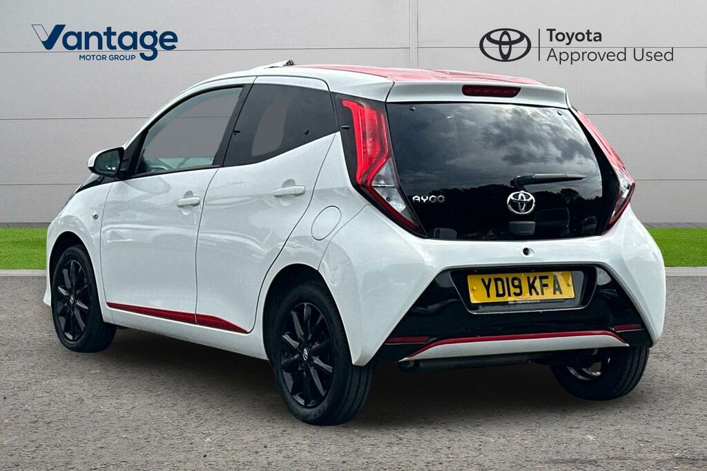 Toyota Aygo 1.0 Vvt-i X-press Euro 6 YD19KFA White #4