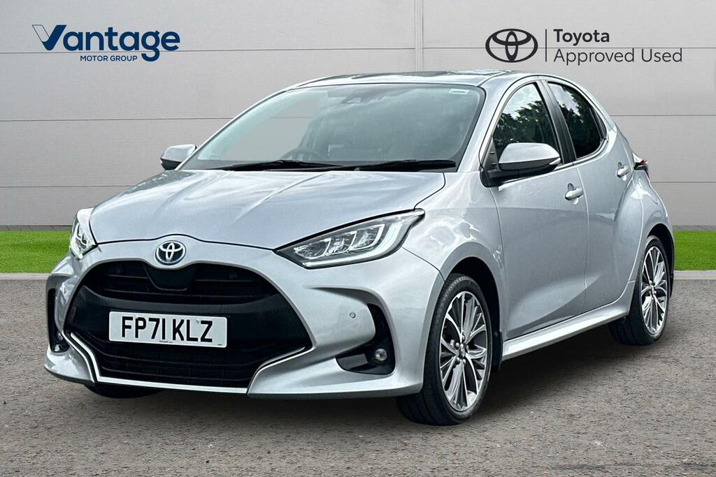 Toyota Yaris 1.5 Vvt-h Excel E-cvt Euro 6 Ss FP71KLZ Silver #3