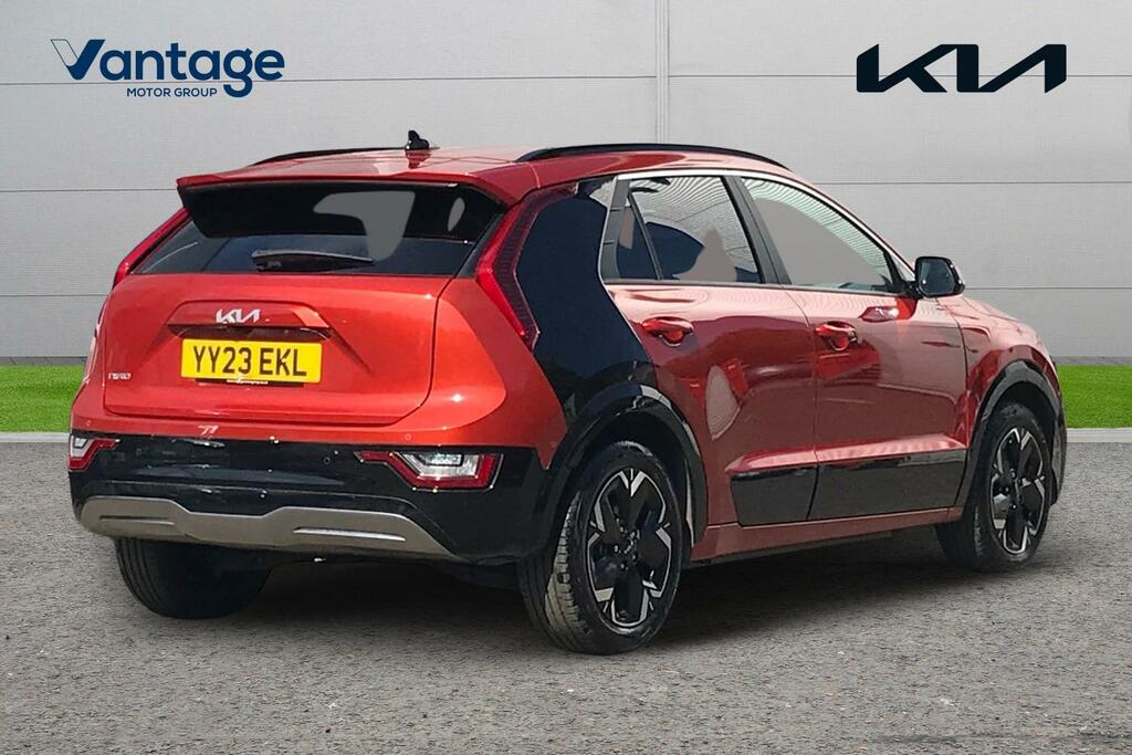 Kia e-Niro 64.8Kwh 4 YY23EKL Orange #3