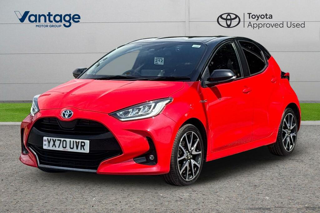 Toyota Yaris 1.5 Vvt-h Launch Edition E-cvt Euro 6 Ss YX70UVR Orange #3