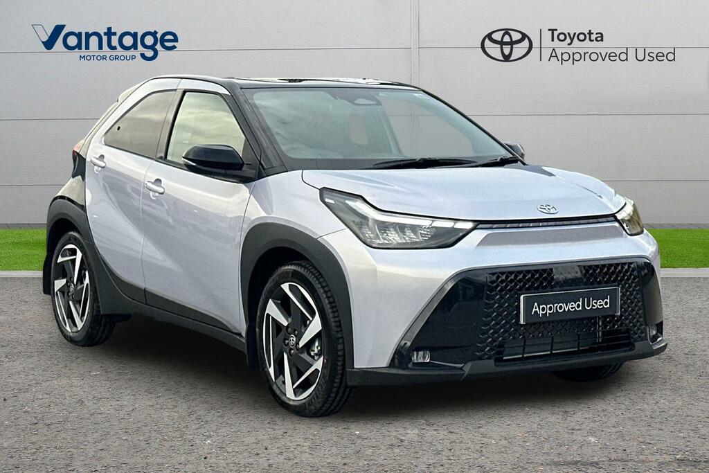 Toyota Aygo X 1.5H 49Kwh Design Cvt Euro 6 Ss Silver
