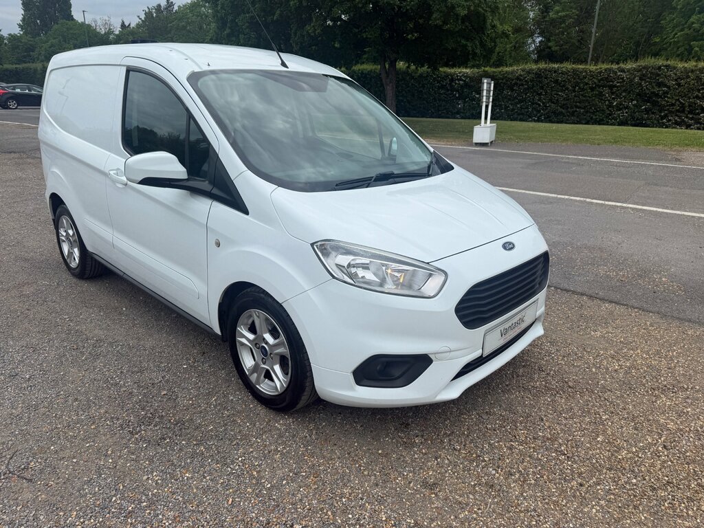 Ford Transit Courier 1.0 Ecoboost Limited Panel Van L YM21KWC White #2