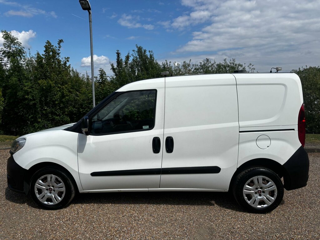 Fiat Doblo 1.3 Jtd Multijet 16V Panel Van L WV66XST White #4
