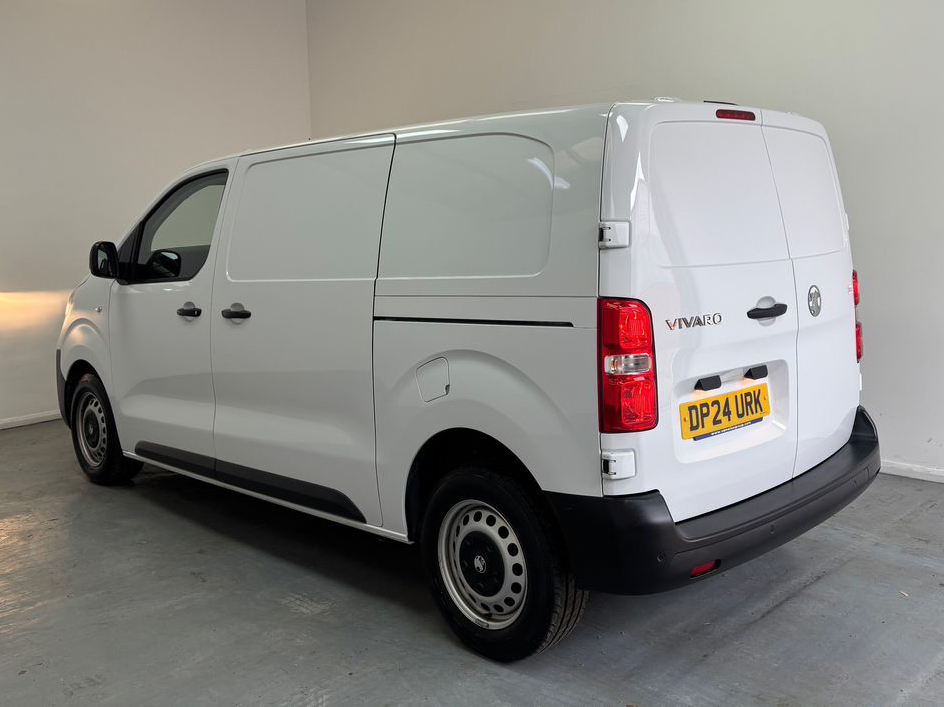 Vauxhall Vivaro 2900 Prime L1 H1 Swb 1.5 Turbo D 120Ps DP24URK White #6