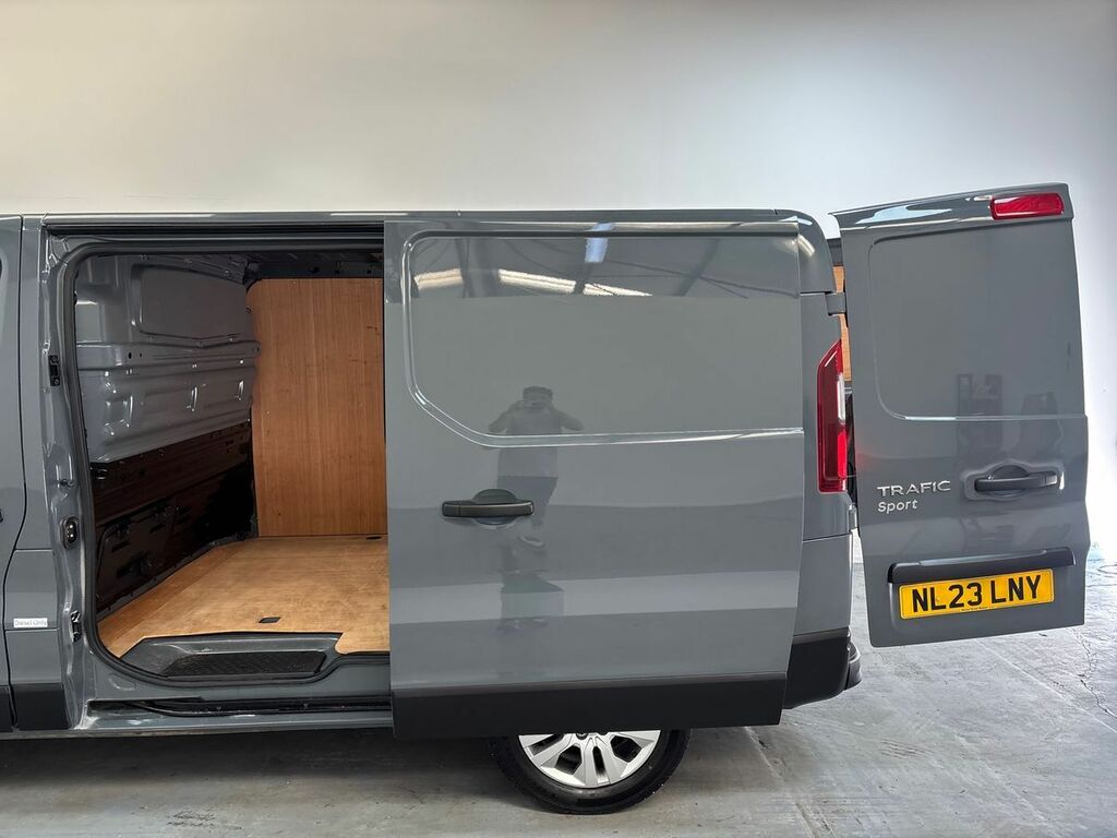 Renault Trafic Sl28 Sport L1 H1 Swb 2.0L Blue Dci 130Ps NL23LNY Grey #6
